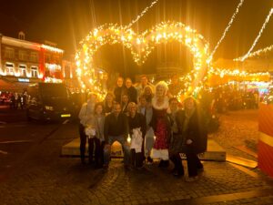 Team Silverstaete wenst u hele fijne feestdagen en een goed & gezond 2026!